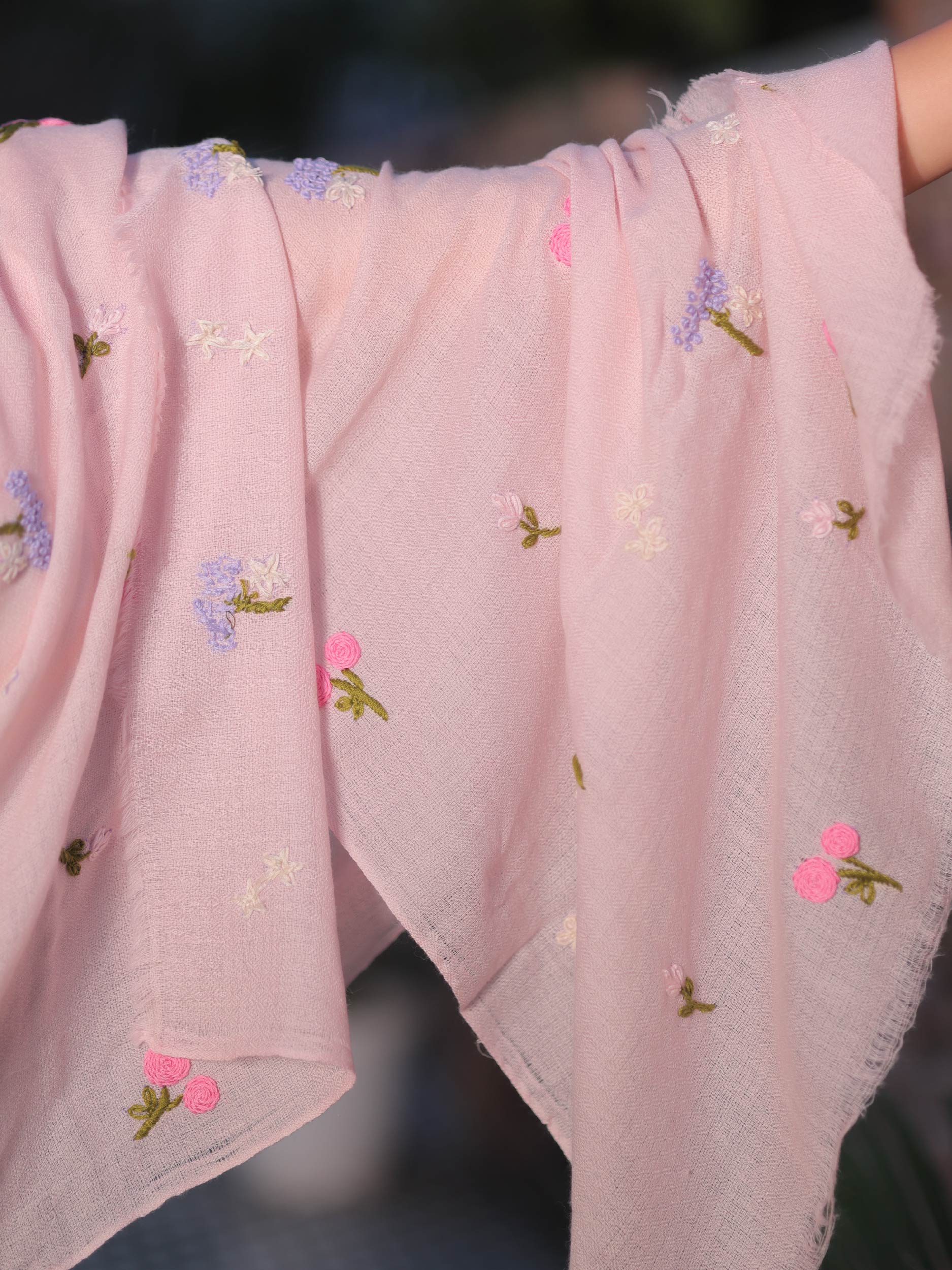 Baby Pink Rose Clustered Embroidered Stole